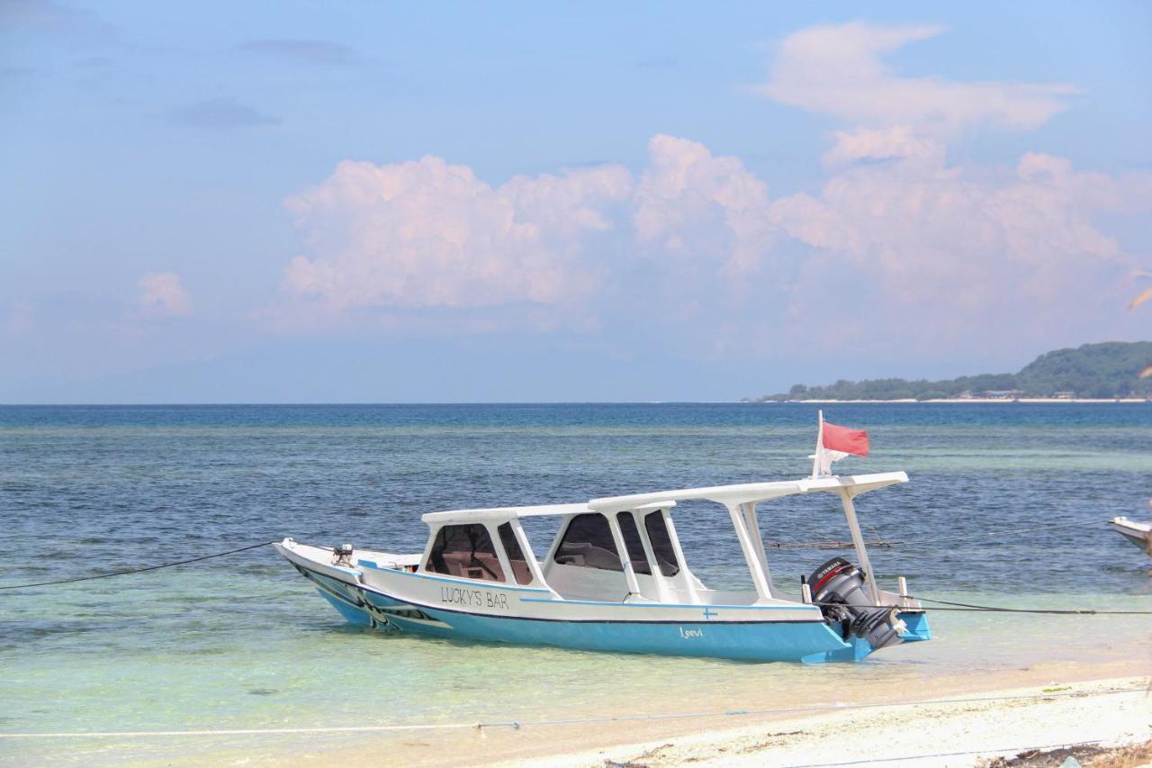 Hostel Lucky'S Gili Air Exterior foto